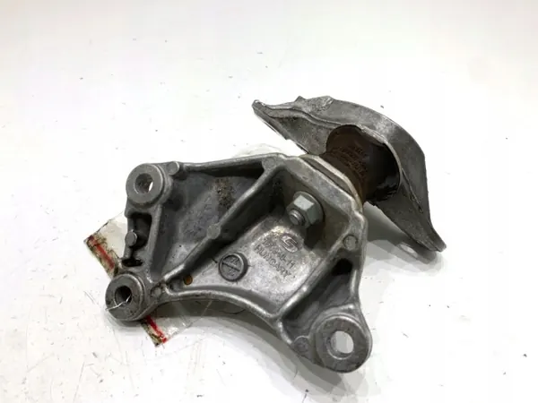 Vaihteiston kiinnike OEM 6861570 BMW G30 2.0 image 2