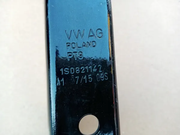 VW UP Höger Framskärm Stöd image 2