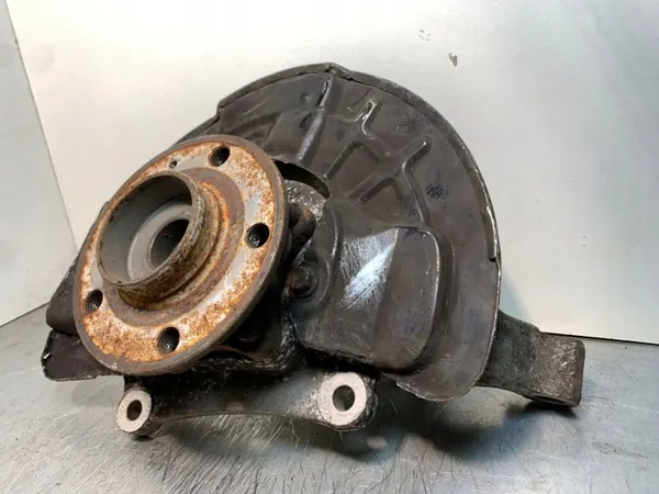 Cubo de roda dianteira Volvo FBZ24820 - Peça OE usada image 5