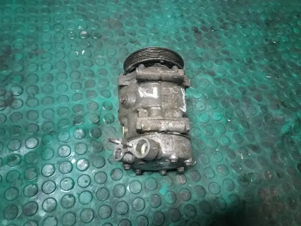 Compresor de Aire Acondicionado Peugeot Citroen 1.6 HDi image 2
