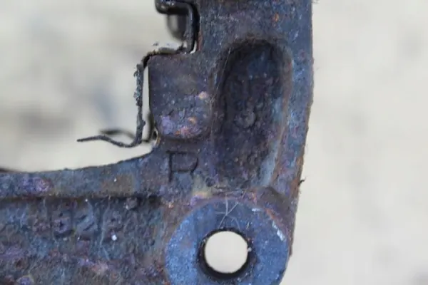 Support étrier frein avant droit OEM GD Subaru image 5