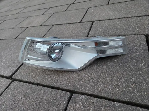 OEM 271562-00 271564-00 Farol Halogéneo Direito Completo image 2