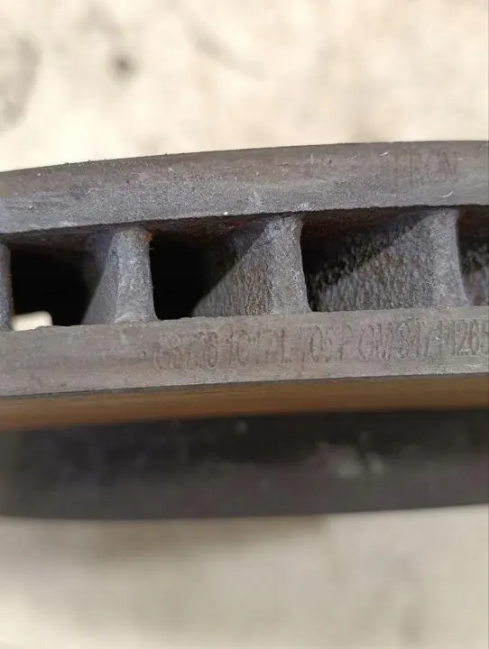 Remschijf OEM 272324 Voor voor Chevrolet Corvette 2021 image 3