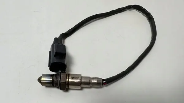 LR EVOQUE FL L538 Lambda Sensor 2.0D GJ32-9D375-AF image 4