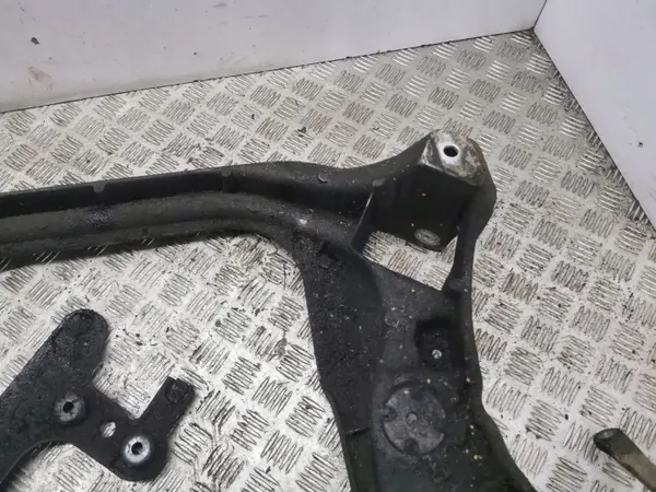 Mercedes-Benz S W220 Etuapukehys OEM AMD178870 image 4