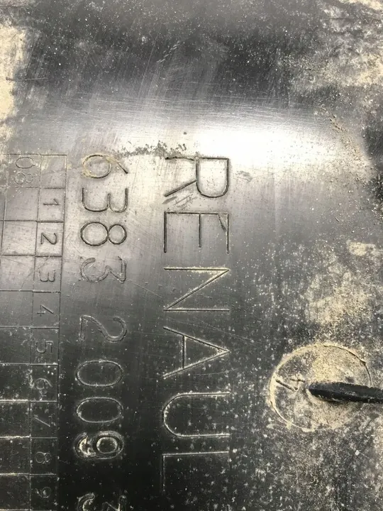 Right Front Wheel Arch Renault Master IV 638320093R image 4