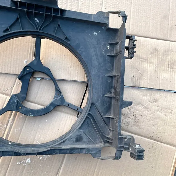 SMART FORTWO A451 Tuulettimen Kotelo A4515000600 A0002009323 image 8