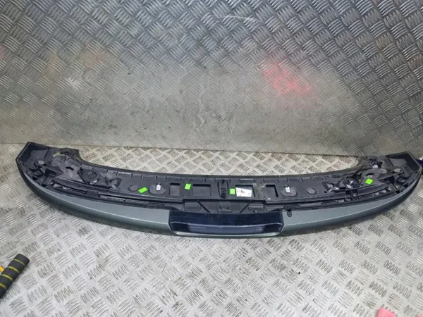 Opel Astra K HB takaluukun spoileri OEM Wrakowisko-17888- image 4