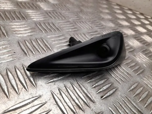 Tesla Model 3 2024 linker camera OEM 1873282 image 2