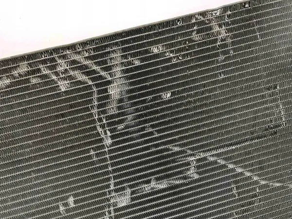 OPEL VIVARO 2006-2014 Radiador de agua 2.0 CDTI OEM 93857125 image 6