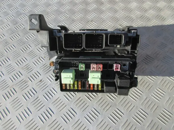 Moottorin ohjausyksikkö Mini Cooper 1.6 0261201775 image 3