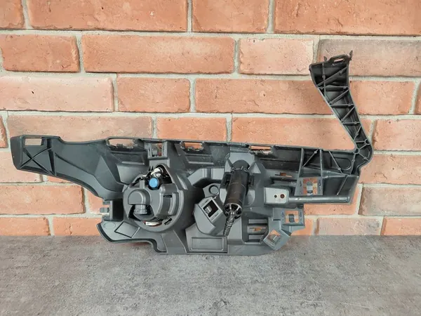 Vänster stötfångarfäste + dimljus + tvättare BMW X3 F25 image 5