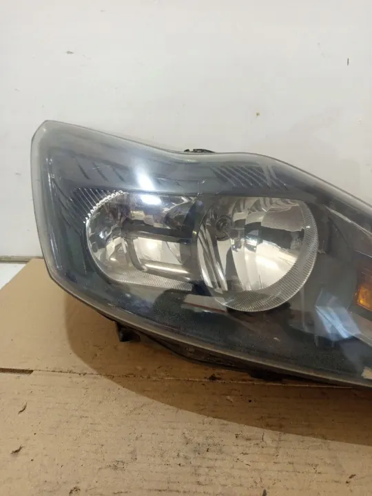 Oikea etuvalo Ford Focus MK2 lift 8M51-13100-CC image 3