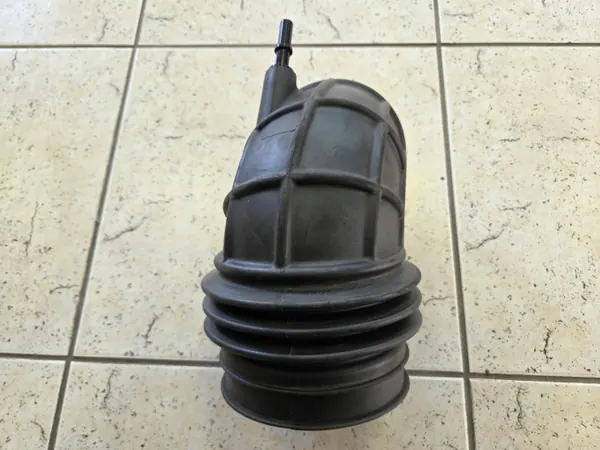 Conduto Saída Purificador Ar OEM 84486694 - Usado image 5