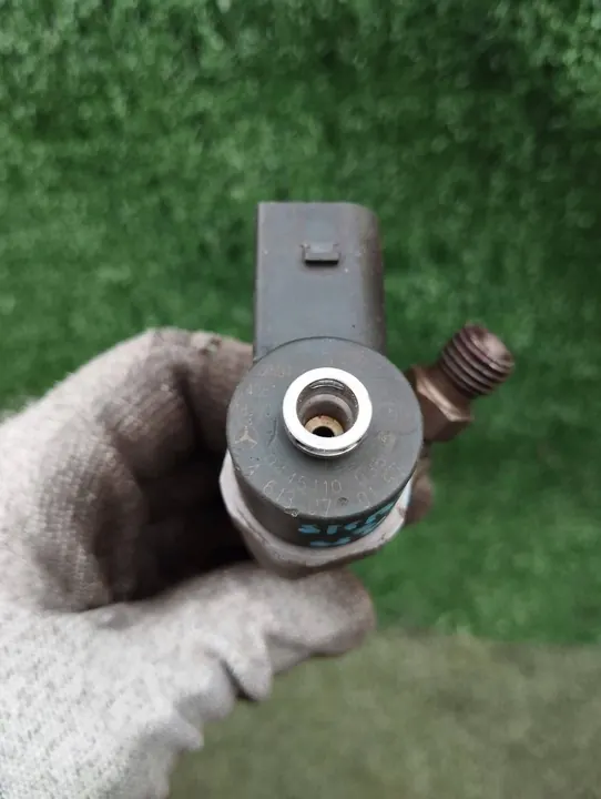 Inyector Mercedes ML W163 2.7 CDI A6130700187 image 4