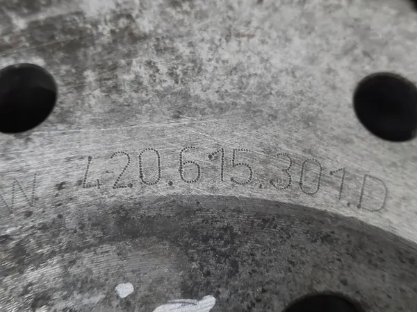 Disco de freio dianteiro Audi RS5 2011 420615301D image 5