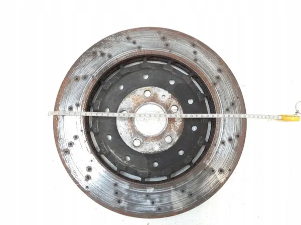 Disco de freio dianteiro Audi RS5 2011 420615301D image 8