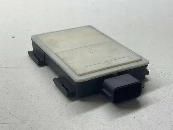 RADARSENSOR DODE HOEK RANGE ROVER SPORT KK52-14F152-AJ image 1