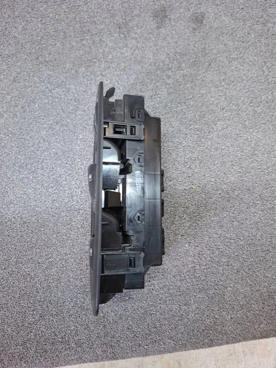 Linke vordere Fenster-Schaltertafel Renault Kadjar image 2