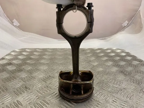 Piston et Bielle OEM 373AC Chrysler Pacifica 2017 image 2