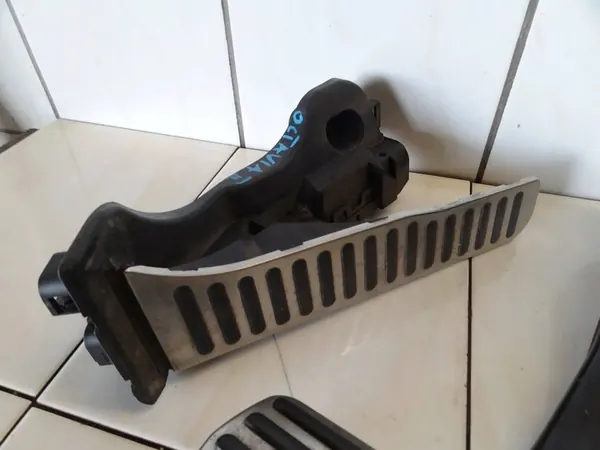 SKODA OCTAVIA II 2008 VRS Pedalset OEM 1K1723503N image 2