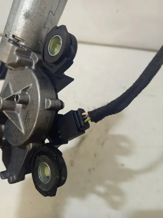 Citroen C4 Picasso ruitenwissermotor OEM 9654116380 image 5