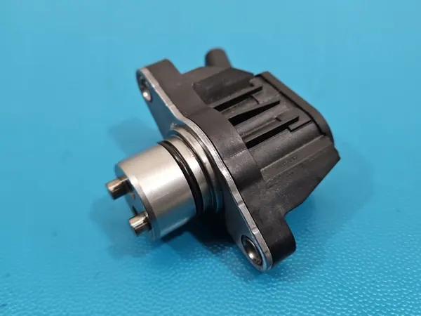 Magnetventil OEM 04E906048E für Skoda Octavia IV 1.5 TSI image 2