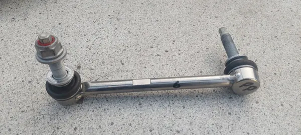 Jeep Stabilointilinkki OEM 68409878AA Etu Oikea image 2
