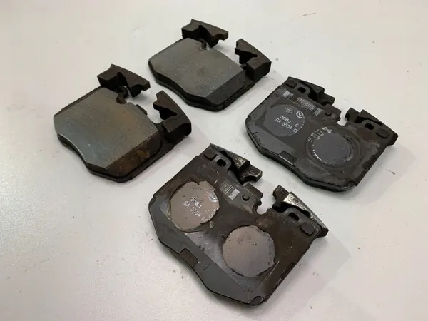 OEM 6889569 etujarrupalat BMW G01 G02 G30 -malleille image 3