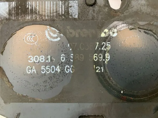 OEM 6889569 etujarrupalat BMW G01 G02 G30 -malleille image 4