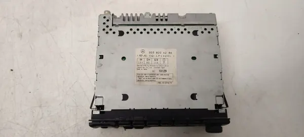 Radio Mercedes OEM 0038204286 para W140 C140 CL S Coupé image 8