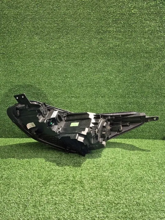 KIA SPORTAGE IV QL 2016-2018 Faro Derecho LED image 2