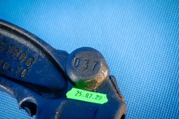 Stoßdämpfergabel OEM 8K0413038L für Audi A4 A5 image 4