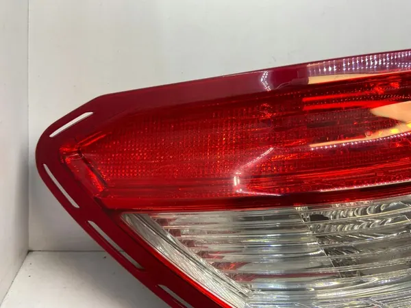 Linker achterlicht MERCEDES W204 A2048200164 image 10