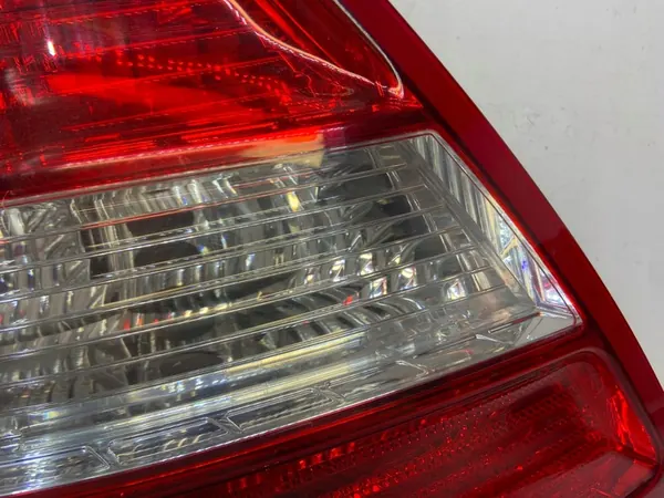 Linker achterlicht MERCEDES W204 A2048200164 image 5