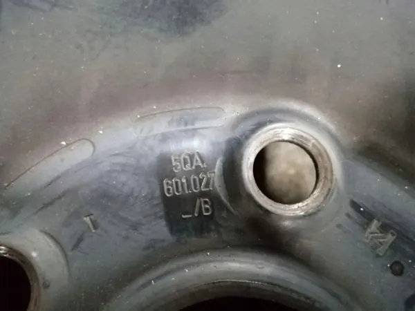 OEM 5QA601027B Montage amortisseur avant droit VW Touran image 3