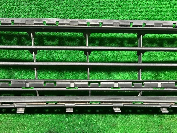 Griglia paraurti anteriore Volkswagen Golf VII image 3