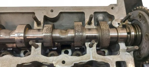 Culasse BMW N43B20A avec Arbres VANOS 7559168 image 3