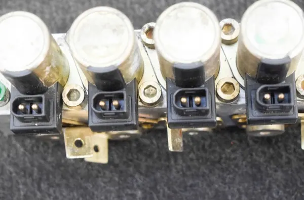 Mercedes-Benz Dachteile OEM A1298000078 - Gebraucht image 5