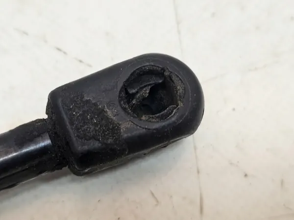 Baklucka Lyftstöd Dodge Durango III 68193872AD image 2