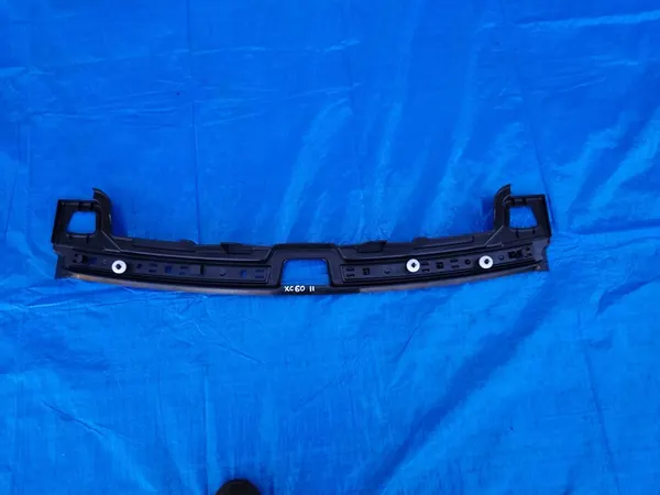 VOLVO XC60 II | Rear Wall Lock Cover 31440641 image 2