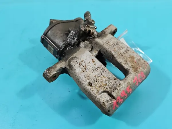 OEM IMPRK1395768 Vänster bakre bromsok för VW Passat CC image 2
