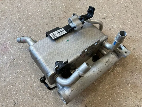 Gebruikte condensor OEM 97606-GI520 voor Hyundai Ioniq 5 image 9