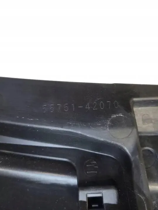 OEM 5575142070 Etupyyhinvarsi Toyota RAV 4 V:lle image 3