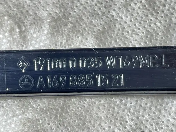 Cornice paraurti cromata originale Mercedes A-Class W169 destra anteriore image 2