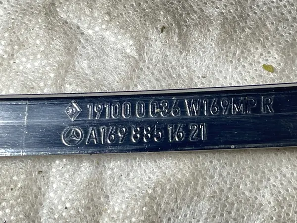 Cornice paraurti cromata originale Mercedes A-Class W169 destra anteriore image 3