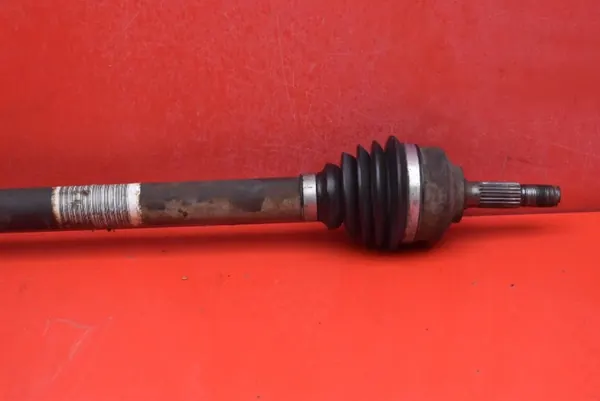 Höger framhalvaxel OEM mamAUTO-1059427- Peugeot 208 image 3