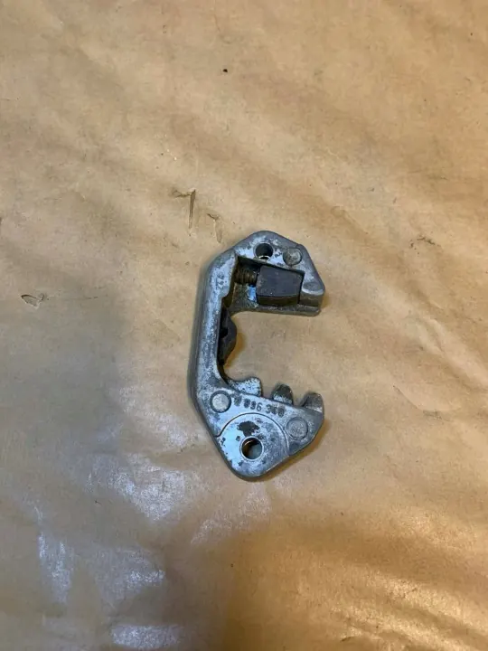 Fechadura Porta Opel OEM 2896340 - Commodore A image 3