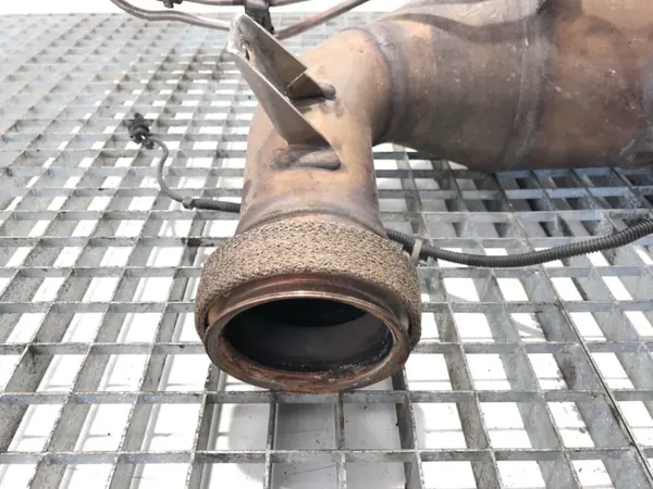 Catalizador Mercedes W906 OEM LORK-1800-32888 KT6053 image 6