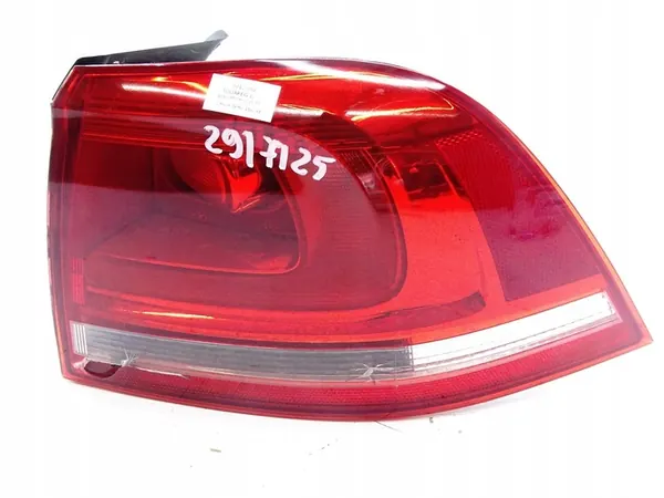 Luz trasera derecha VW Touareg II 7P 10- OEM 7P6945096D image 3